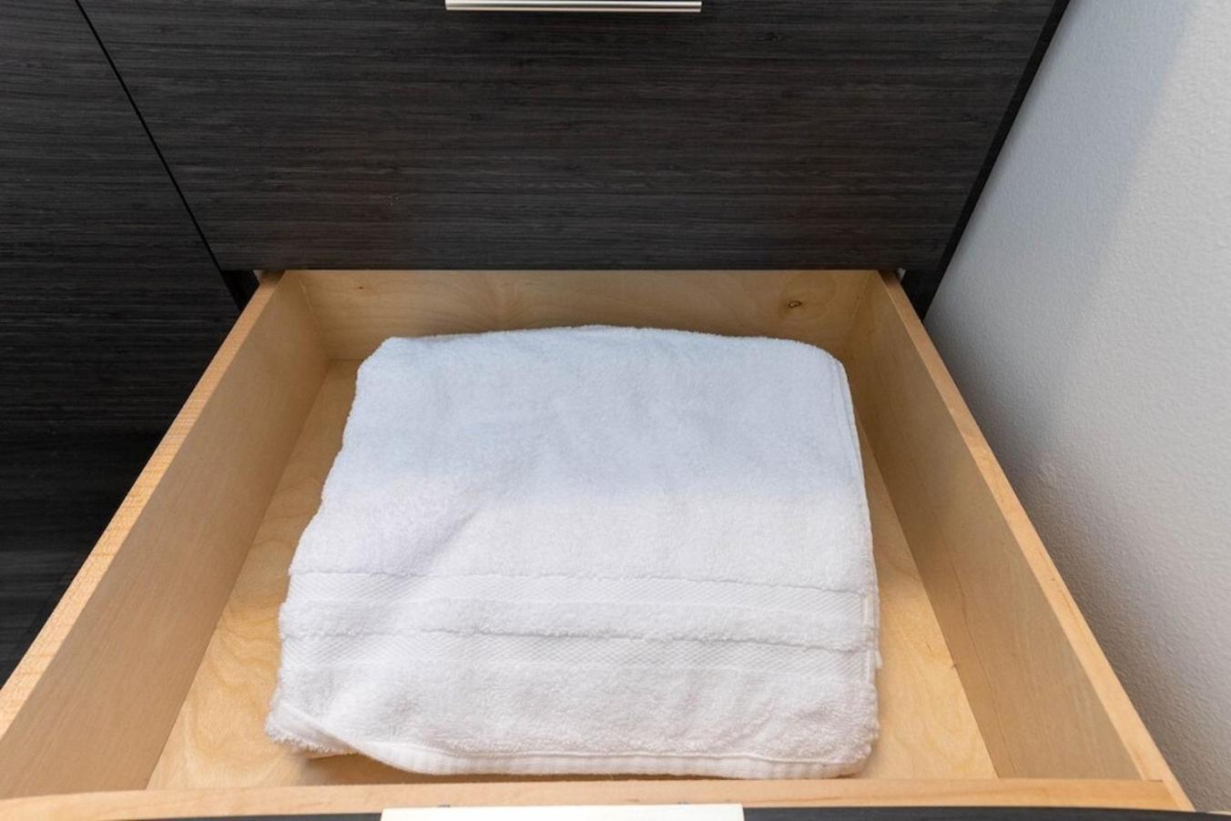 Self Check-In-Washer-Dryer-4Ksmart Tv-King Bed-Gym 塔科马 外观 照片