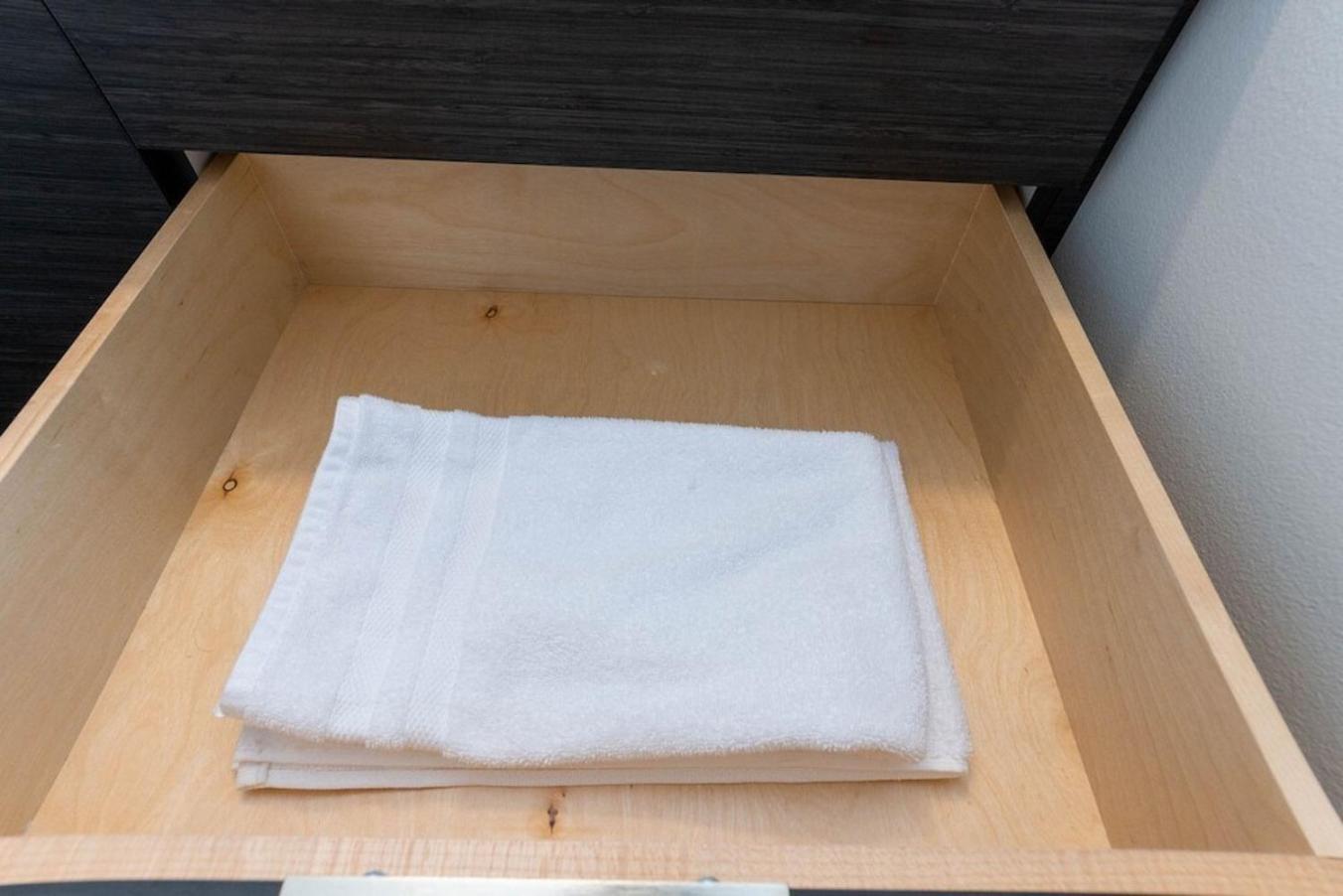 Self Check-In-Washer-Dryer-4Ksmart Tv-King Bed-Gym 塔科马 外观 照片